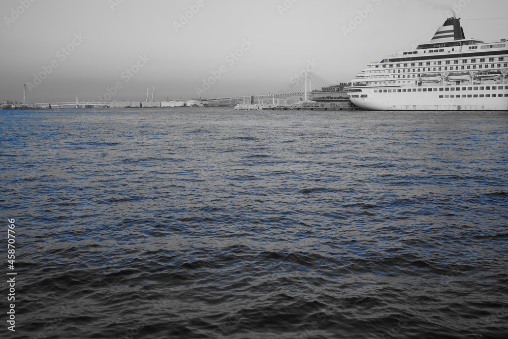 Fototapeta premium 横浜の海