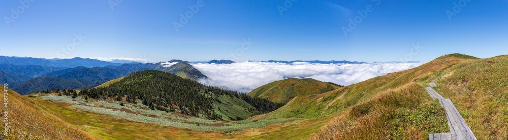 Obraz premium 初秋の巻機山登山