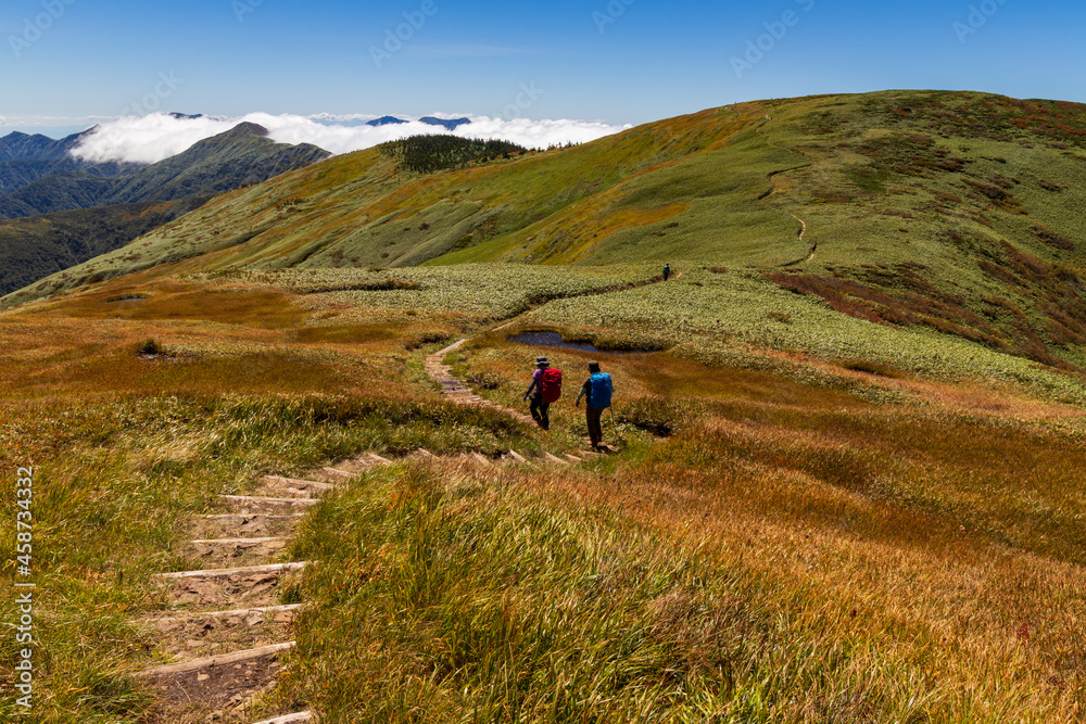 Fototapeta premium 初秋の巻機山登山