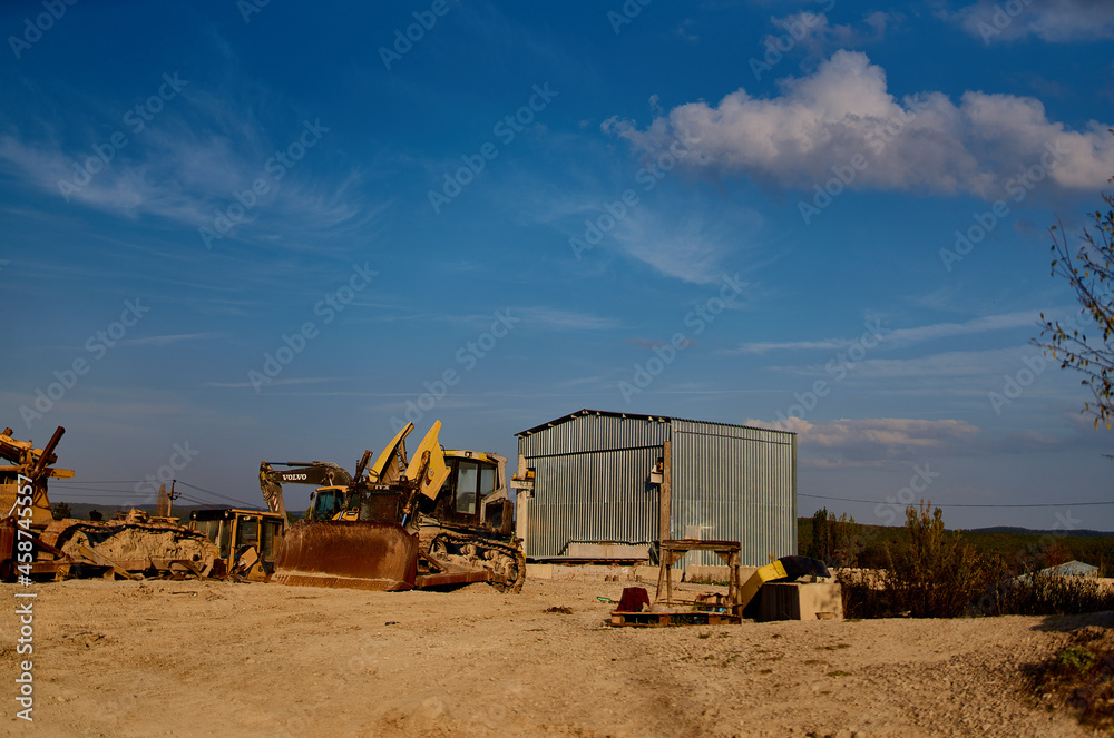 construction materials working machines excavator industry