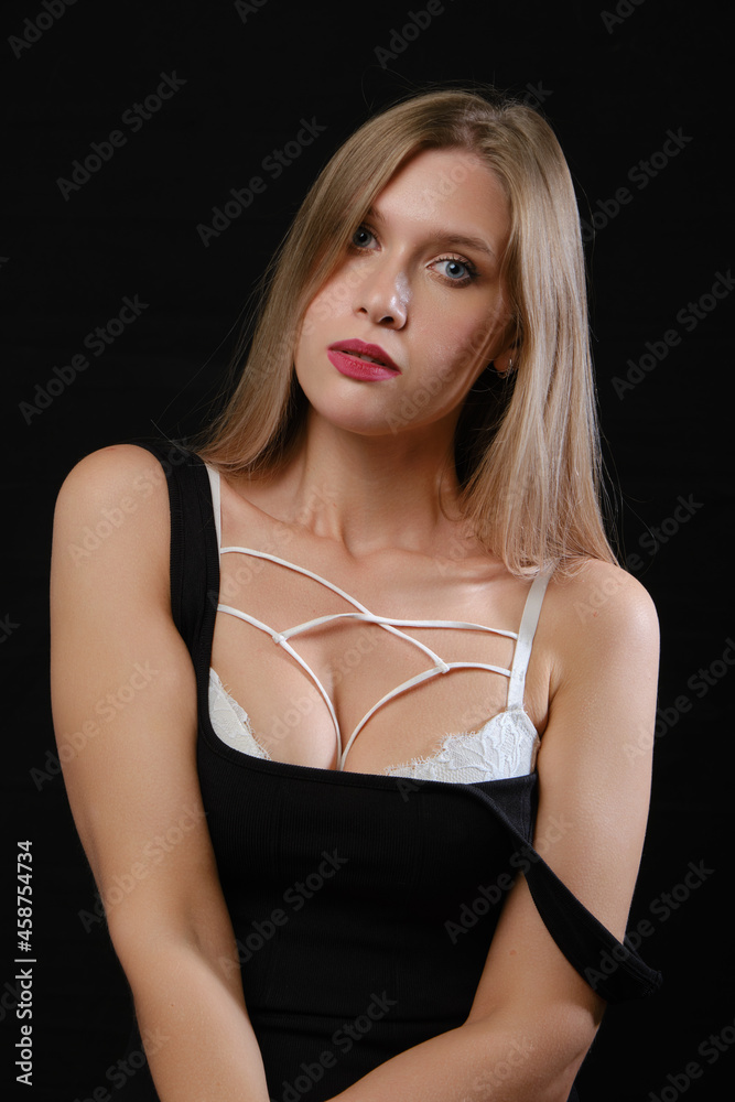 Fototapeta premium beautiful blond woman