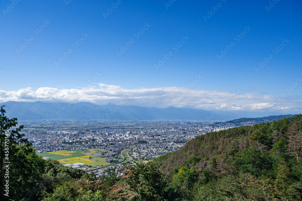 中山から見る松本市市街地