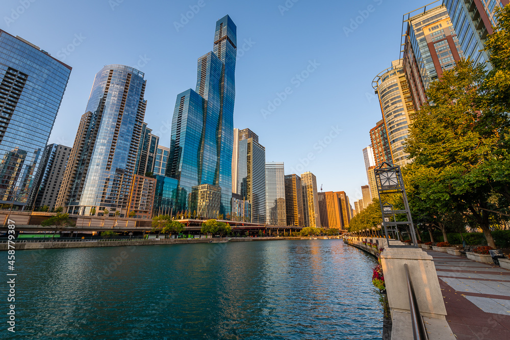 Naklejka premium The Chicago Riverwalk