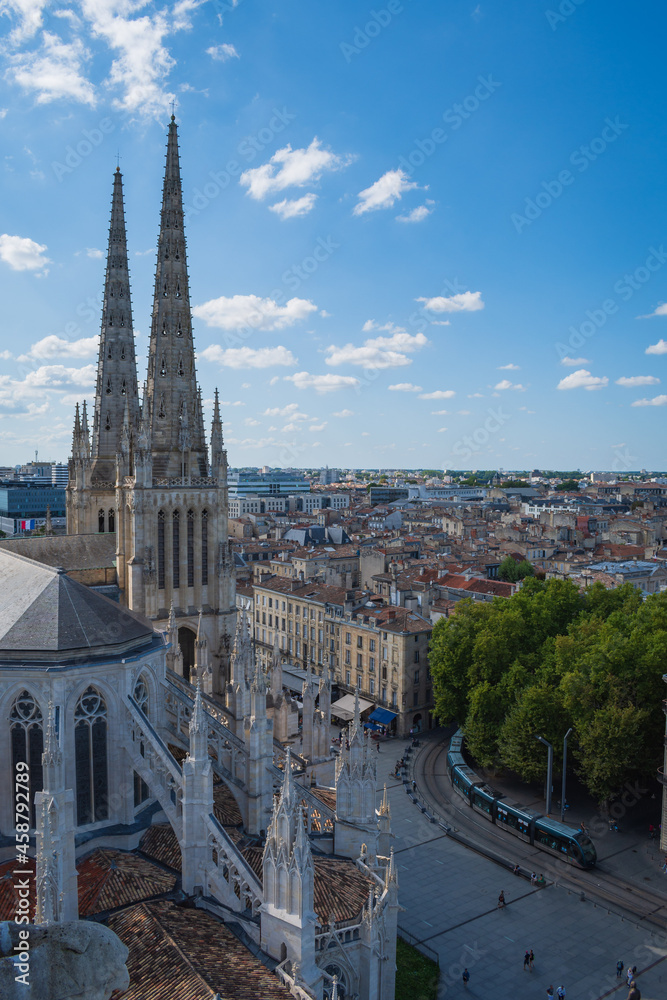 Obraz premium Cityscape of Bordeaux (France)
