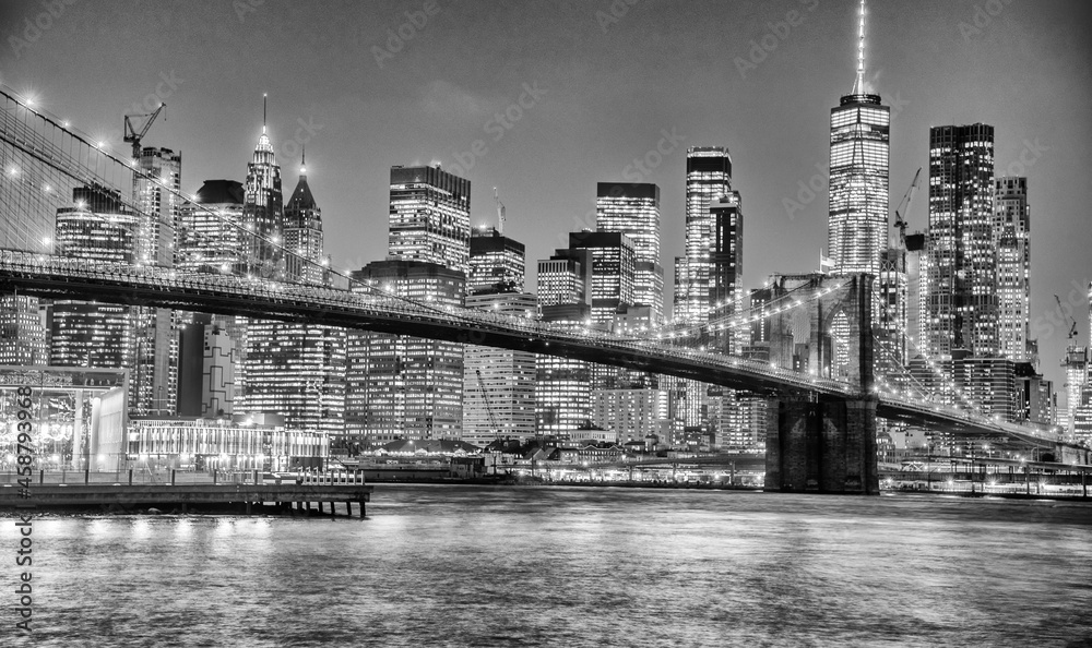 The Brooklyn Bridge at night from Broolyn Bridge Park, New York City in winter.