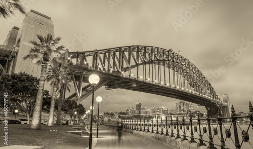 Sydney Harbour Bridge, New South Wales © jovannig