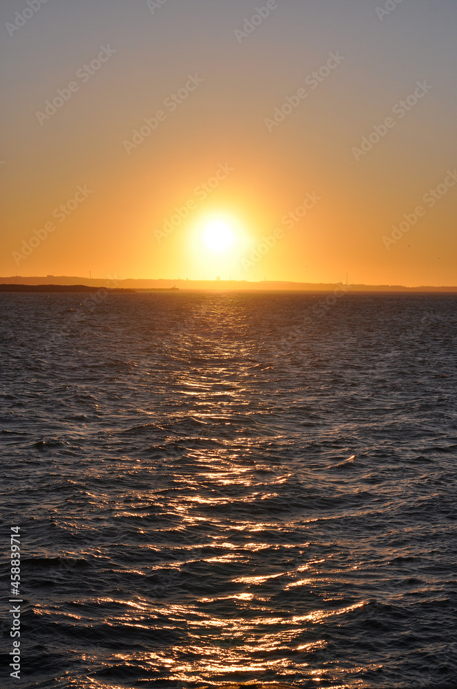 Naklejka premium Sonnenuntergang