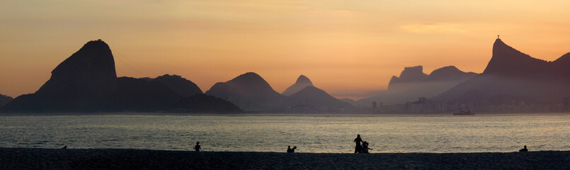 Wandcirkels Rio de Janeiro Landschap Rio de Janeiro in avondgloed  © Rafael