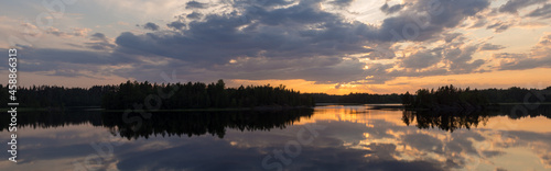 Fototapeta Naklejka Na Ścianę i Meble -  summer sunset panorama