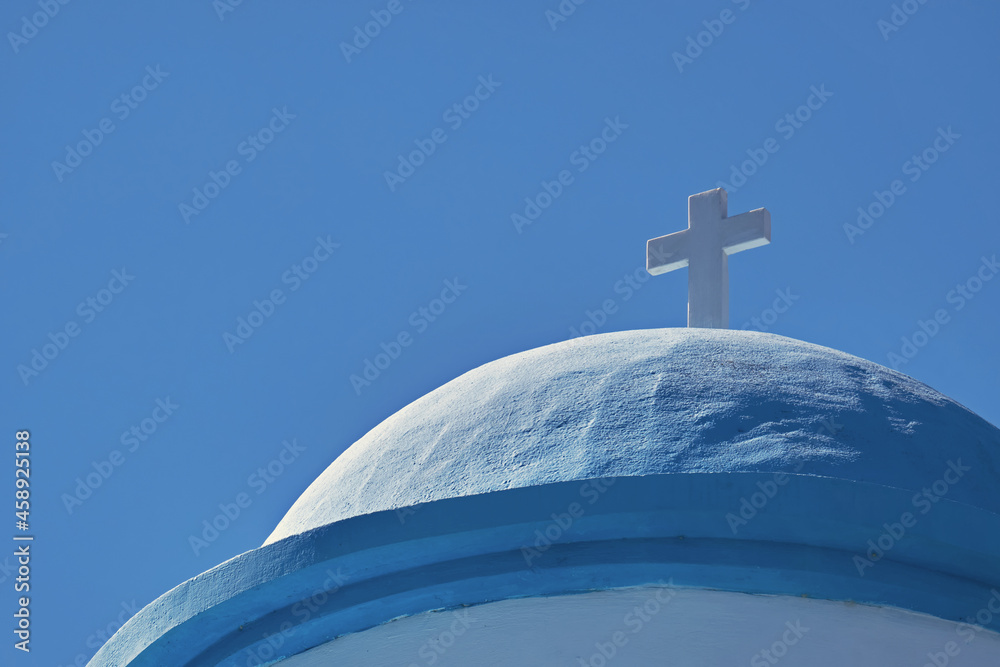 Kuppel einer kleinen Kapelle, Griechenland. Kuppel einer kleinen Kapelle, Griechenland.
