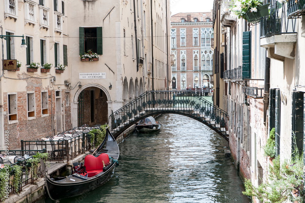 Fototapeta premium Bridge in Venice 