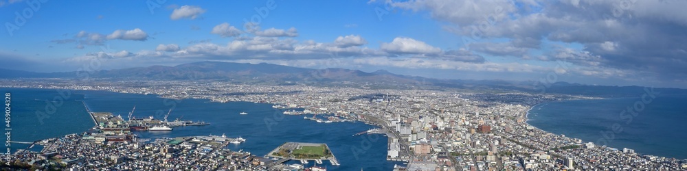 函館山展望台から見おろす函館市街のパノラマ情景＠北海道