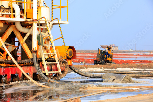 Salt production. machinery for the treatment of the salt, The equipment and salt stock of a salt plant