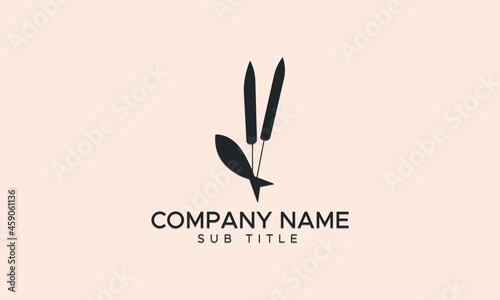 Minimal fish logo, Restaurant logo, vector logo, photo