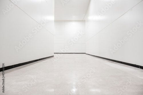 The white aisle at the mall
