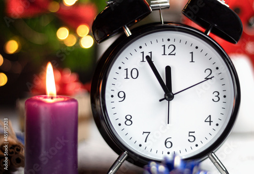 The New Year's alarm clock shows midnight