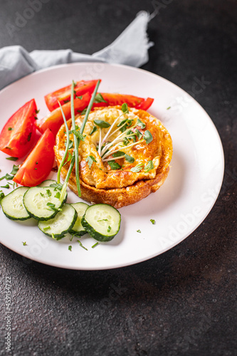 omelet vegetable fried eggs breakfast salad tomato, cucumber fresh meal snack on the table copy space food background 