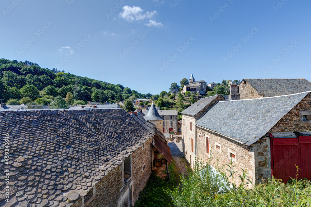 Ségur - village dans le département de l'Aveyron  en région Occitanie