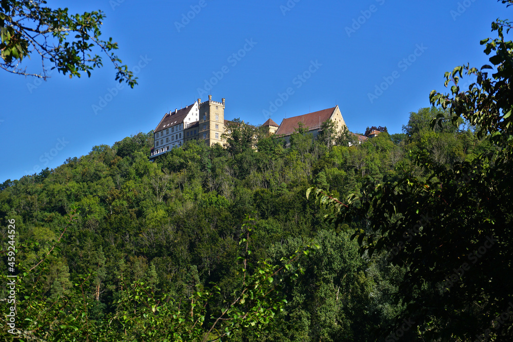 Schloss Weitenburg im Neckartal; Landkreis Tübingen; Baden Württemberg; Deutschland