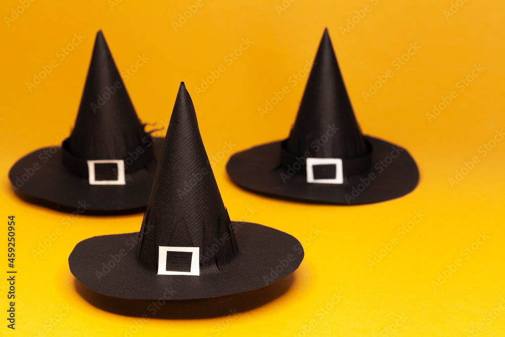 Fototapeta premium Halloween Witch Hats orange background
