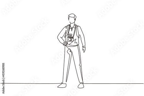 Single one line drawing photographer standing with camera digital photo. Pictures made by employees, photographs by cameraman. Man experts job. Continuous line draw design graphic vector illustration