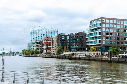 Hamburg Hafen, Eldphilharmonie © Phatthiya