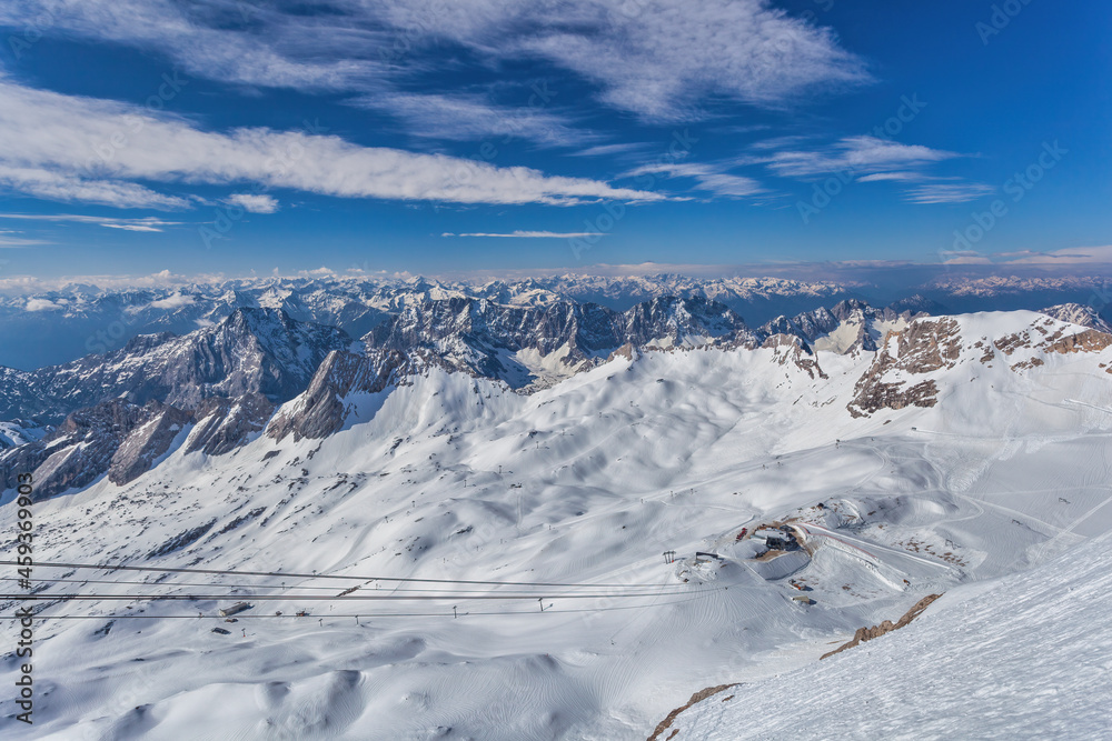 Obraz premium Garmisch Partenkirchen Germany, Zugspitze peak and Alps mountain range with snow in winter season