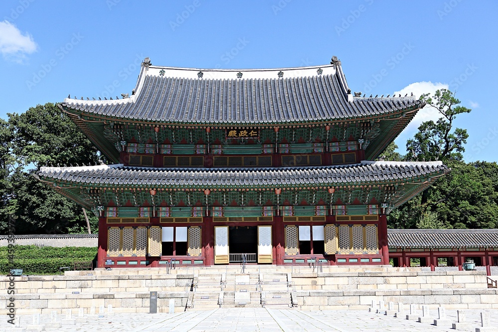 Naklejka premium 한국의왕실창덕궁입니다