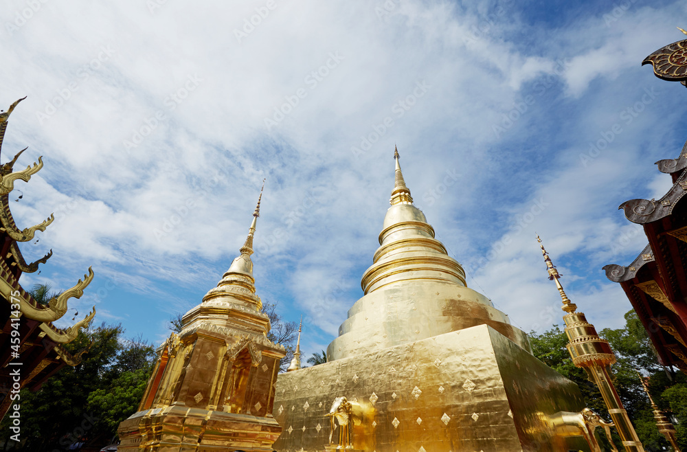 Fototapeta premium The ancient temple appearance in Thailand 