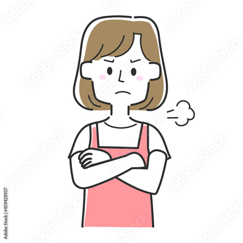 腹を立てているエプロンを着た主婦