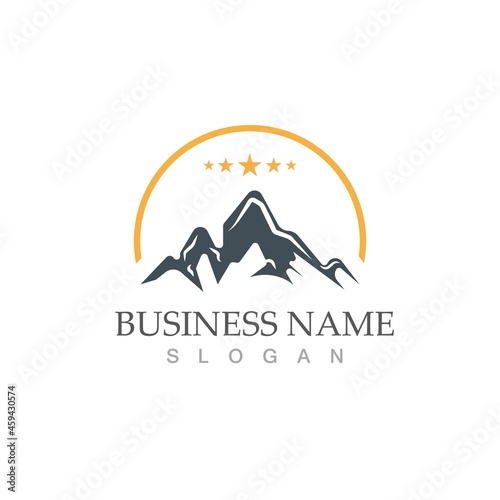 Mountain icon Logo template vector