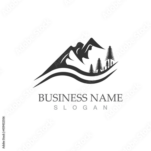 Mountain icon Logo template vector