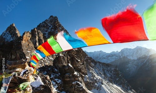 buddhist prayer flags, view from Renjo La pass