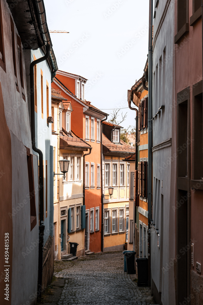 Bamberg - kleine Gemütliche Seitenstraße mit bunten Häusern