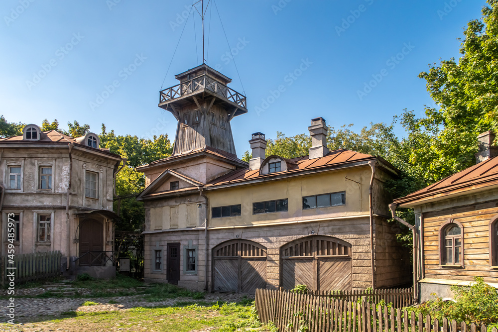 Obraz premium Moscow Russia 11 12 2018: Mosfilm Film Studio. The scenery of the old city on the territory of the film studio for filming films. A warm sunny day.