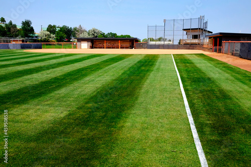 Canvas Print Ball Diamond Playing Field with Manicured Mowed Grass