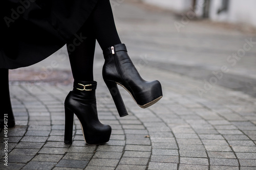 women black high heeled boots