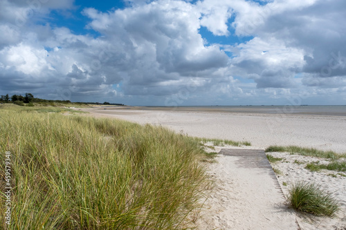 Bohlenweg zum Meer  Nordseeinsel F  hr