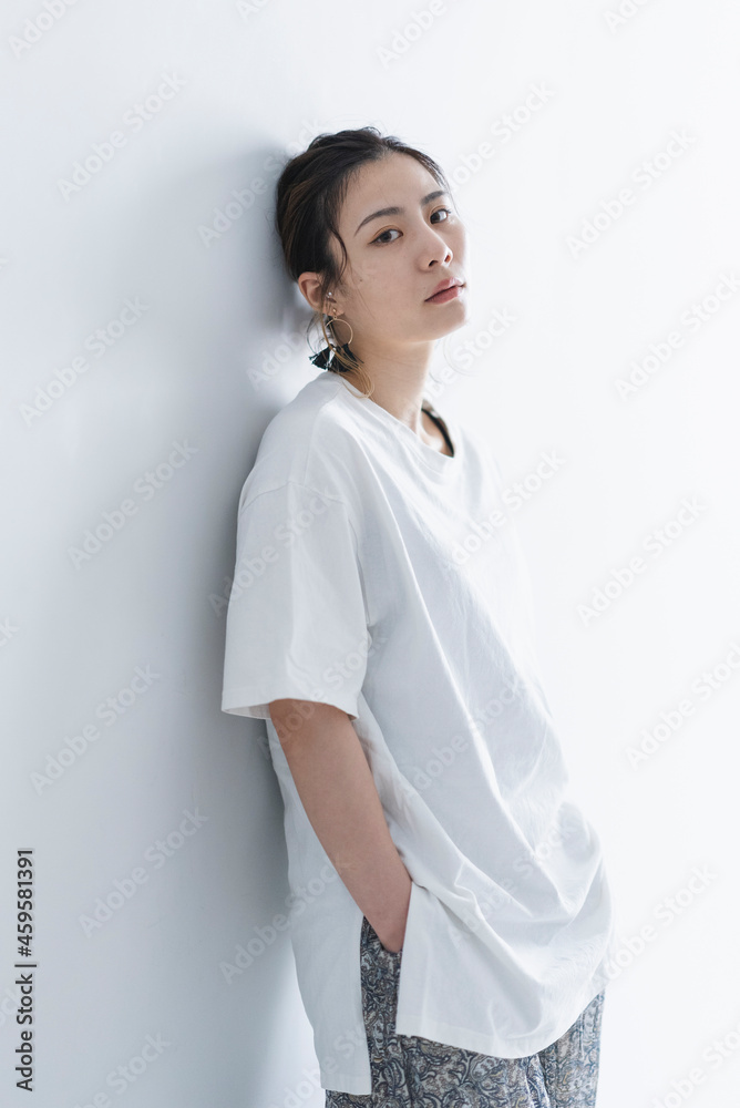クールな女性 クールな女性