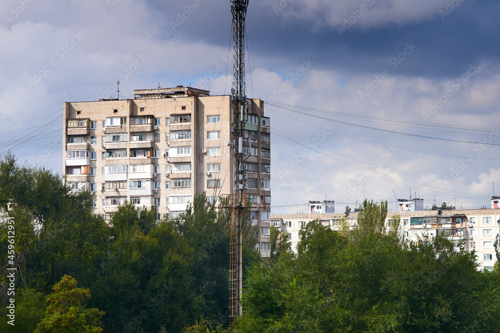 Naklejka premium dramatic clouds descended over a European city