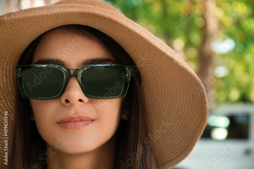 Young woman wearing stylish...
