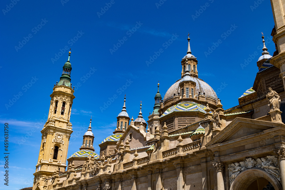 historic cathedral of Zaragoza against a blue sky background