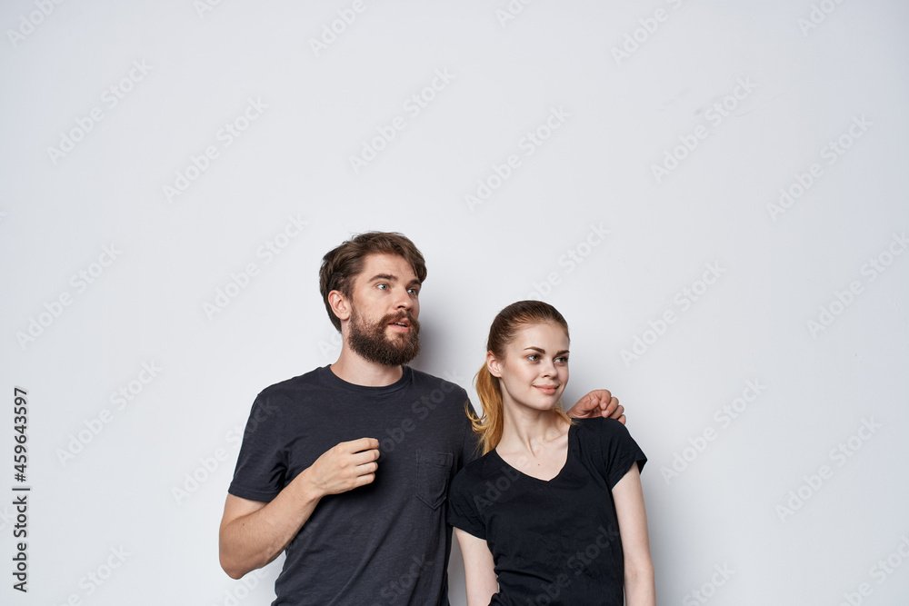 Obraz premium married couple socializing together posing fashion studio lifestyle