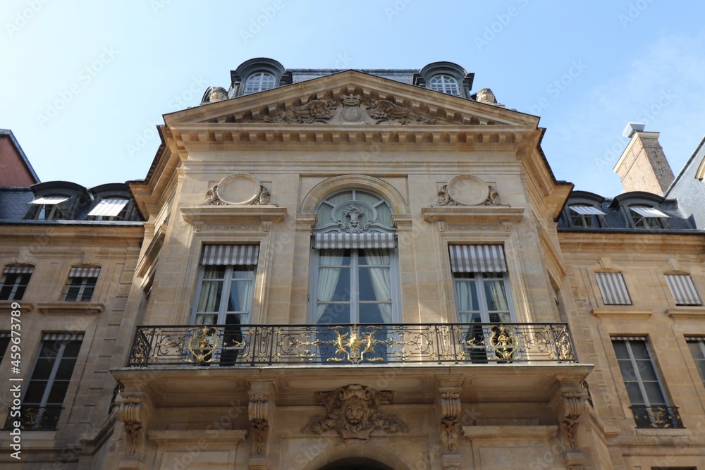 Le palais royal, construit au 17eme siecle, vue de l'exterieur, ville de Paris, Ile de France, France