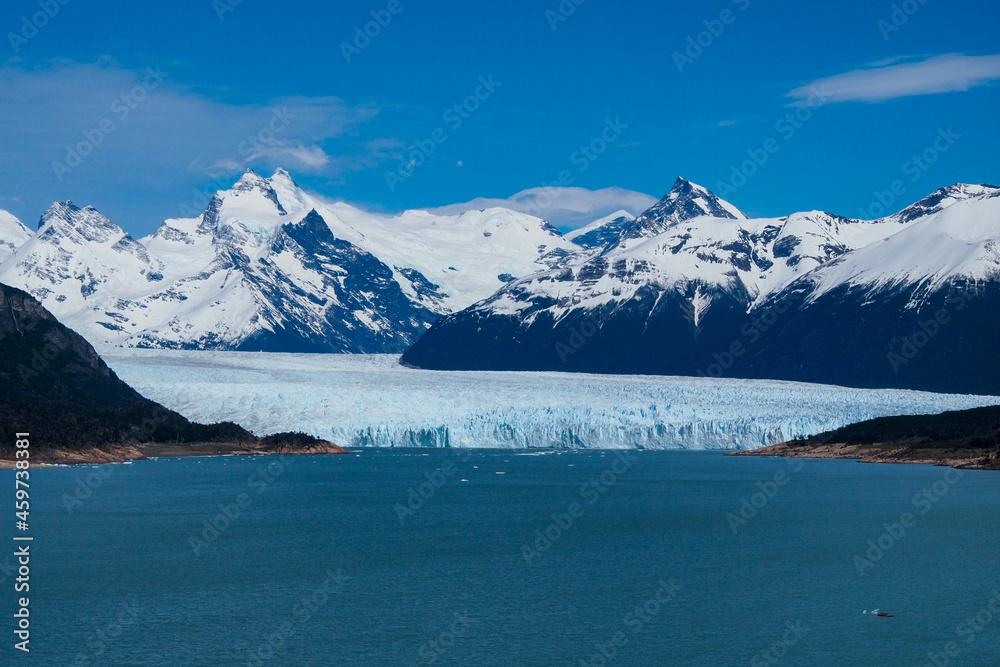 Obraz premium Perito Moreno glacier at Los Glaciares national park, Argentina