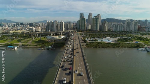 Aerial View of Cheongdamdaegyo Bridge. Seoul, Korea.
청담대교.