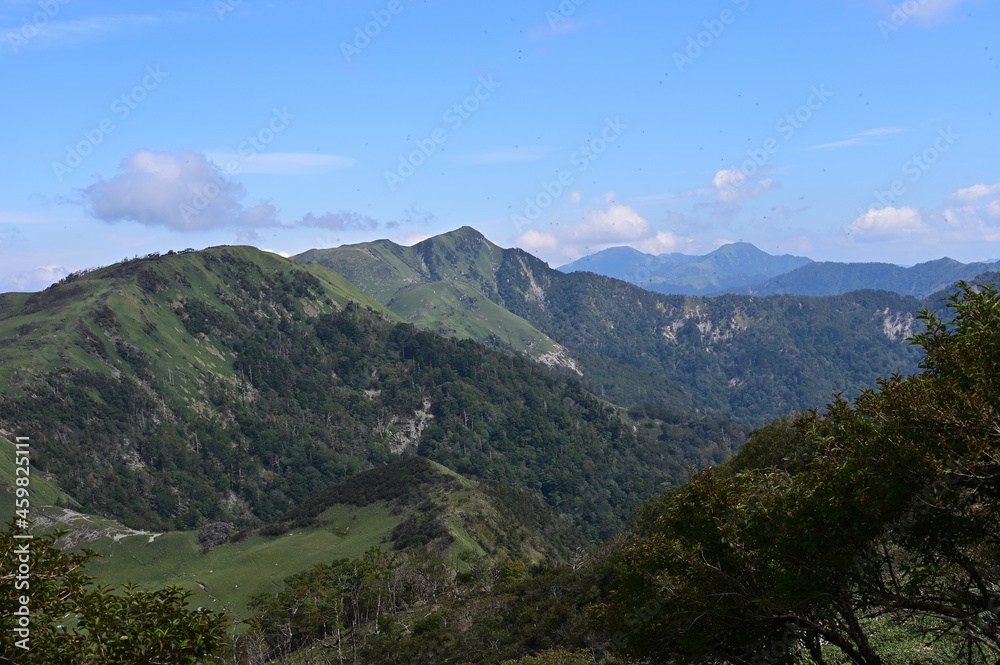 四国で最も美しい山「三嶺」の秋 四国で最も美しい山「三嶺」の秋