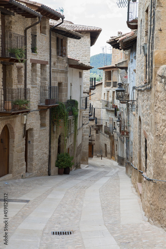 Fototapeta Naklejka Na Ścianę i Meble -  Street and Buildings in Valderrobres, Aragon