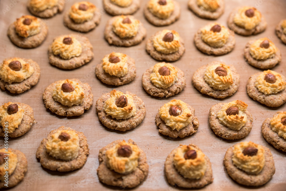 wholemeal christmas cookies with hazelnuts and almond paste