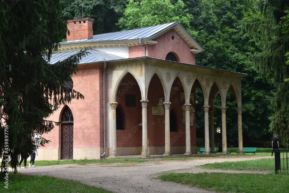 Muzeum Czartoryskich dom gotycki Puławy Muzeum Czartoryskich dom gotycki Puławy